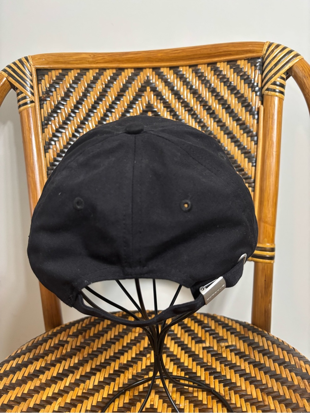 Porsche Design Drivers Selection Hat Black Adjustable - Picture 3 of 6